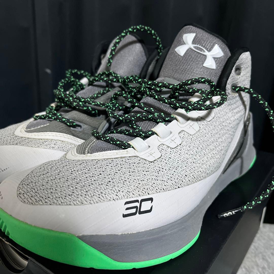 カリー3 Curry3 バッシュ