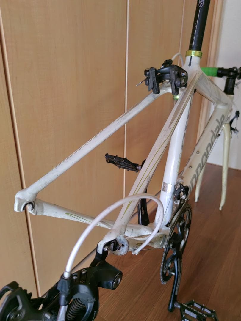 自転車本体 CANNONDALE CAAD 10
