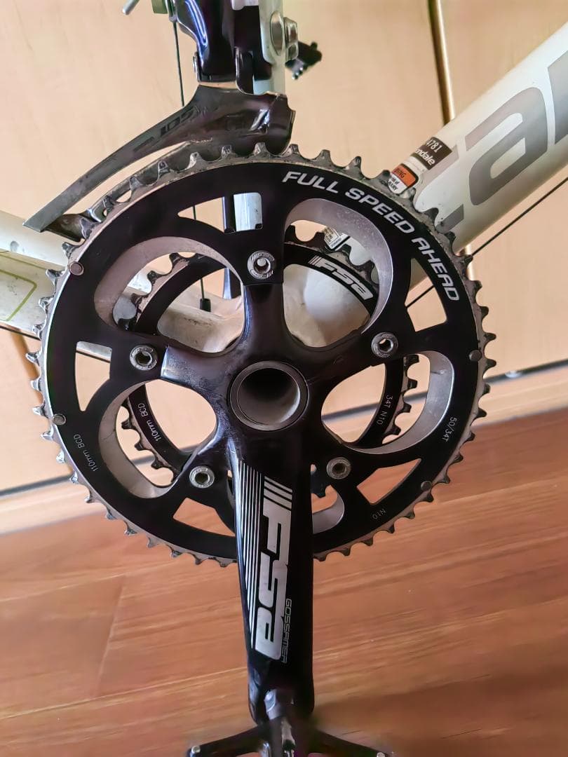 自転車本体 CANNONDALE CAAD 10