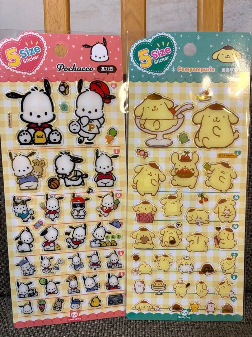 サンリオ　ポケモン　7枚セット　5サイズステッカー　品薄商品