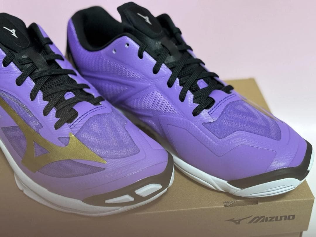 Mizuno バレーボールシューズ WAVE LIGHTNING 25cm