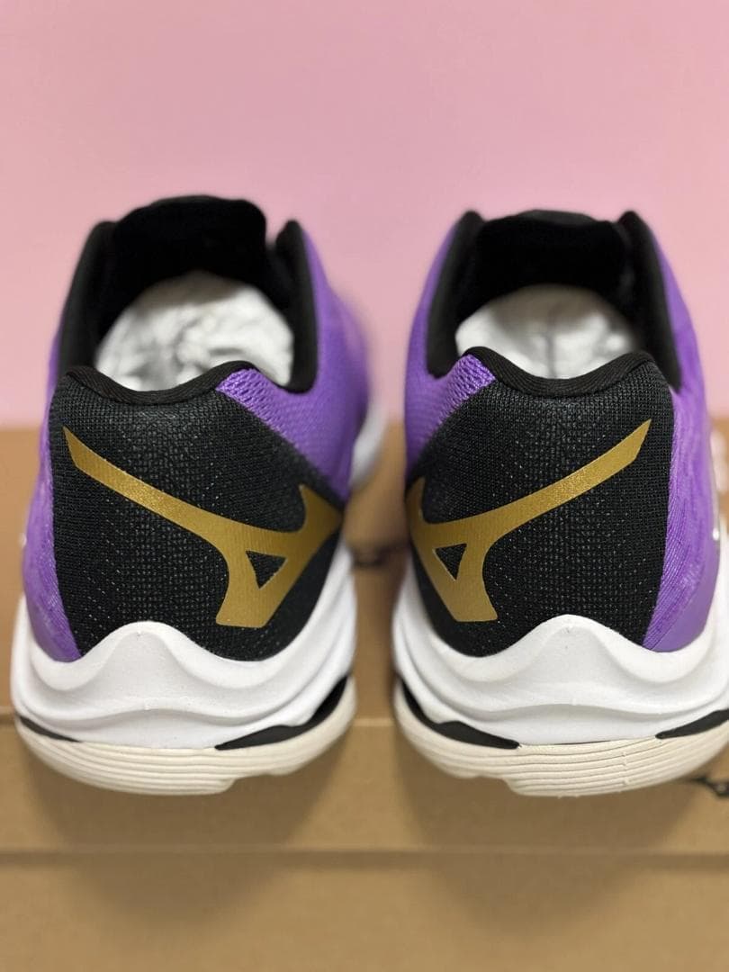 Mizuno バレーボールシューズ WAVE LIGHTNING 25cm