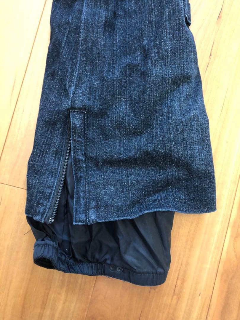 バートン　スノーウエア　スノーボード　パンツ　デニム　レディース　細身