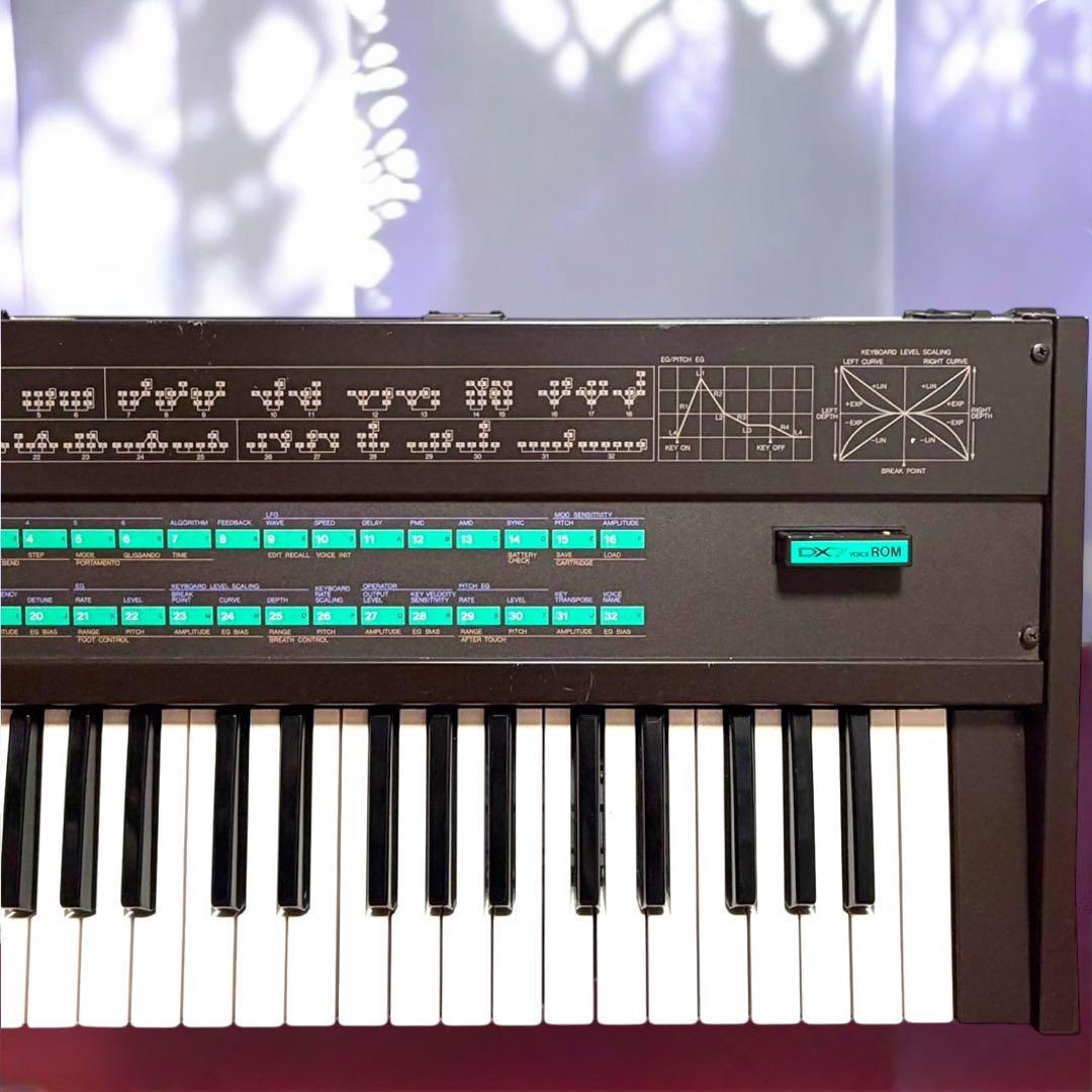動作品 ケース カートリッジ付美品 ヤマハ DX7 61鍵デジタルシンセサイザー