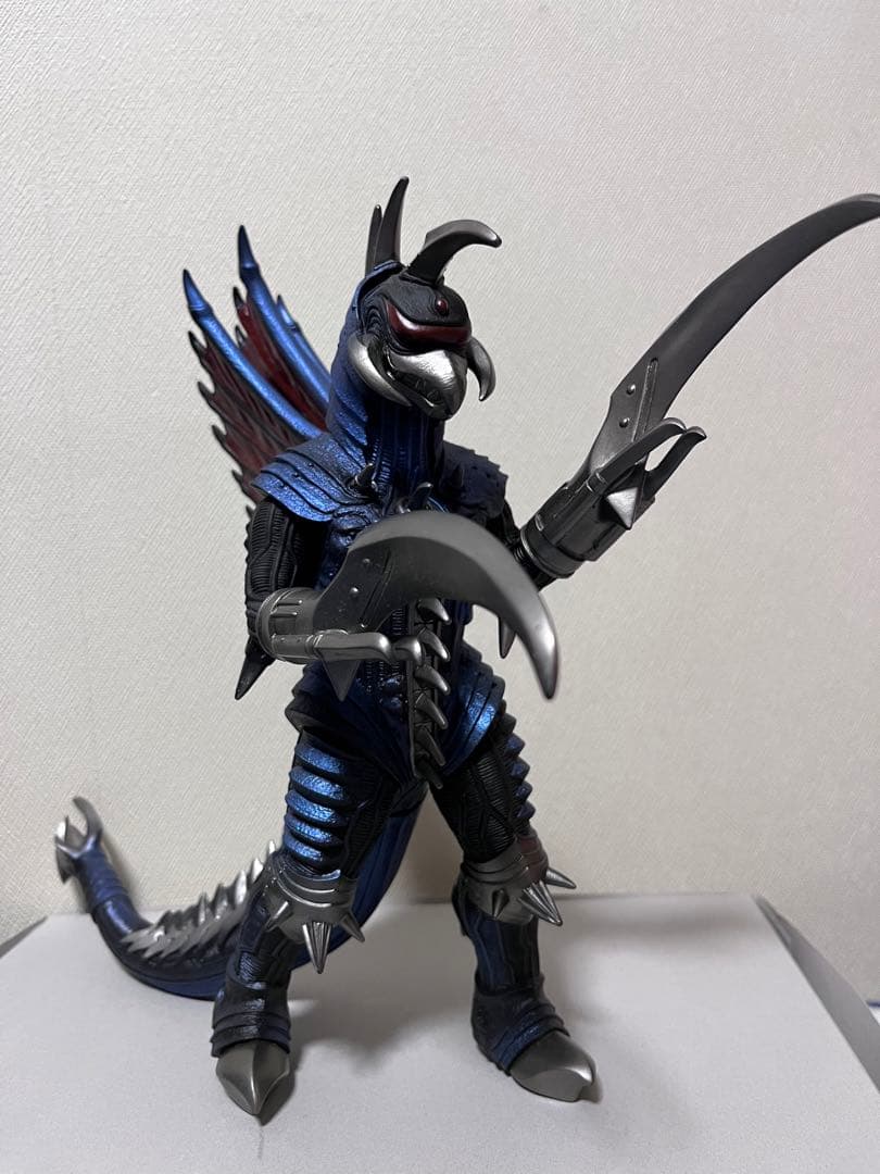 ゴジラ　　ガイガンソフビ　　ジャンク品