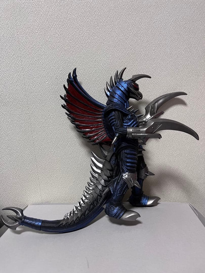 ゴジラ　　ガイガンソフビ　　ジャンク品