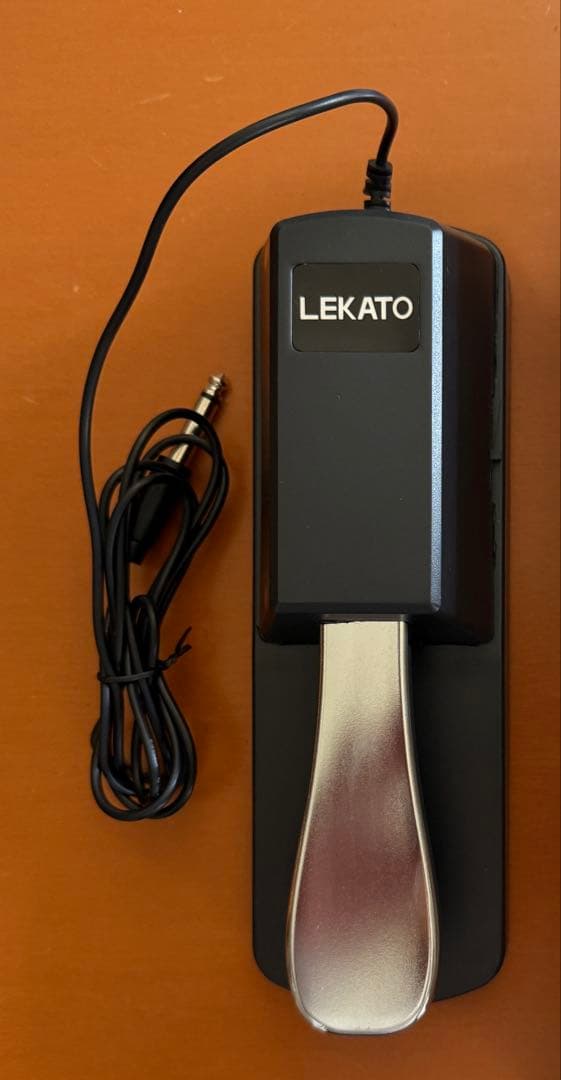 Studiologic Numa Compact 2 ペダル電源コードのみ新品