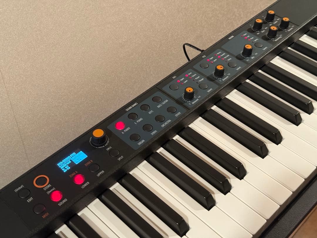 Studiologic Numa Compact 2 ペダル電源コードのみ新品