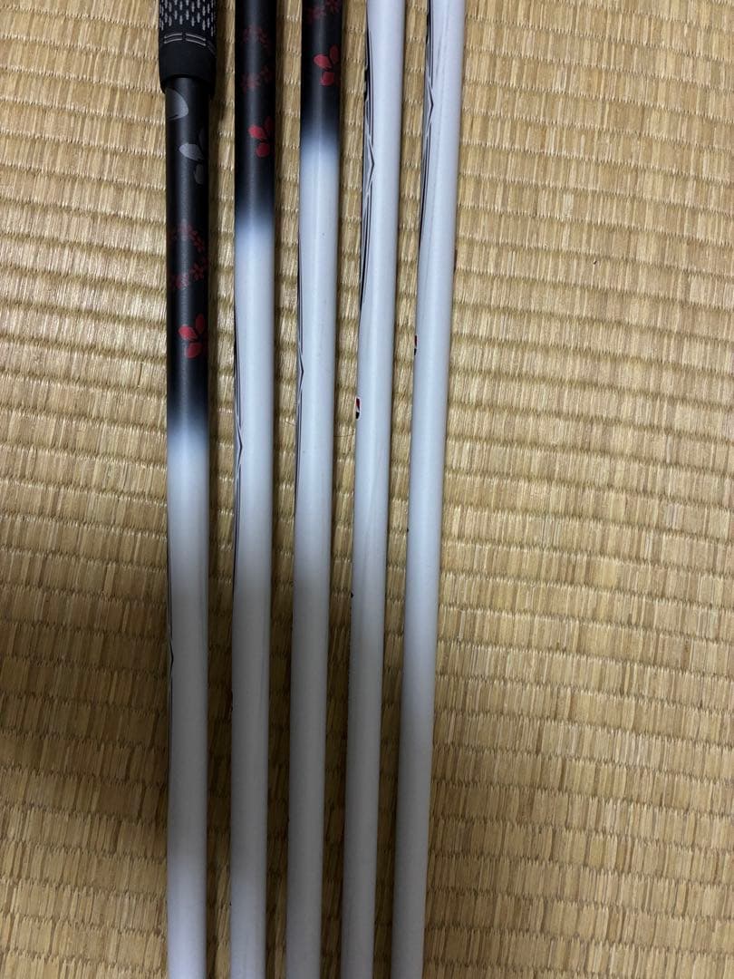 ほぼ新品ブリヂストンBRIDGESTONE BX2HT アイアンBS50iII
