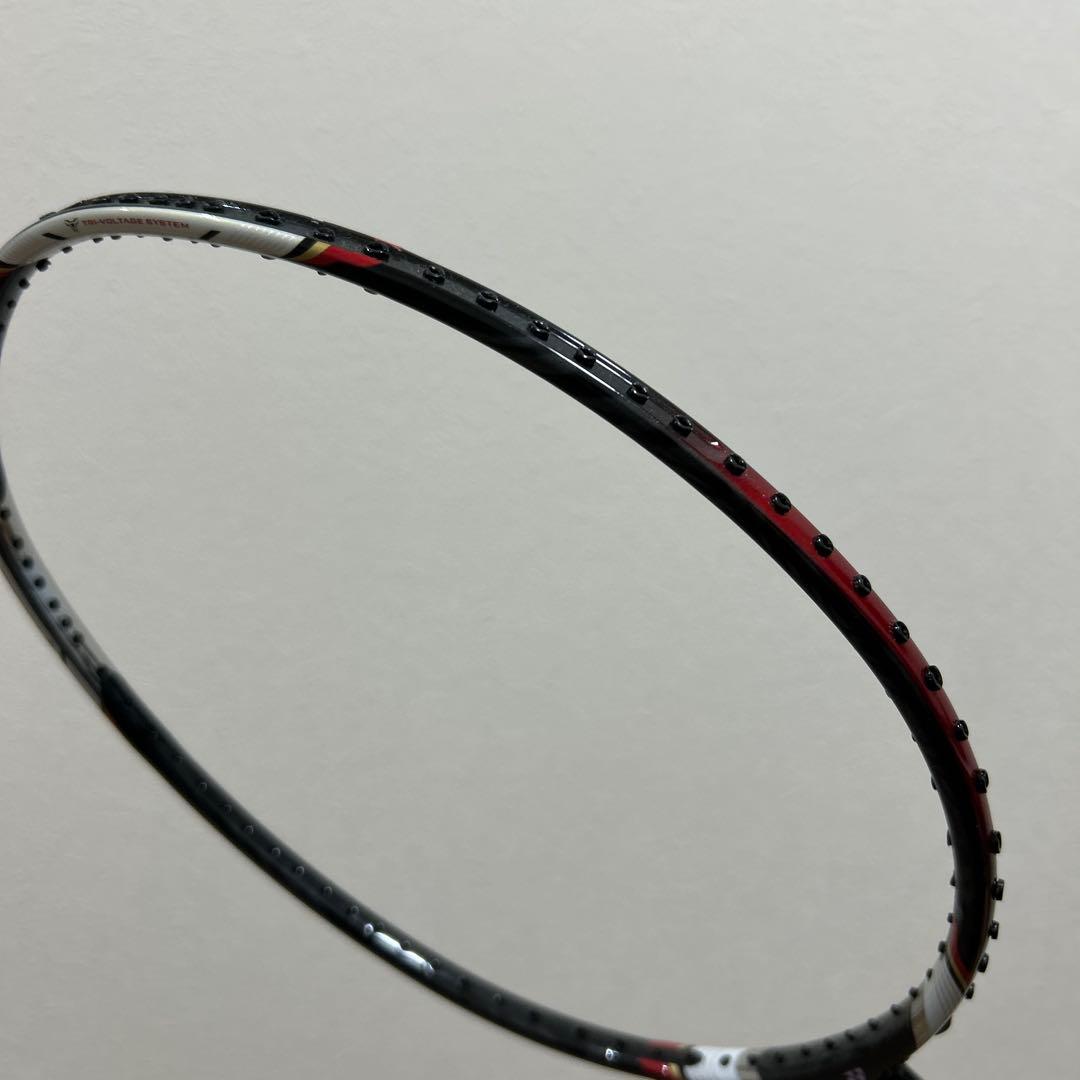 VOLTRIC 70 ボルトリック70 バドミントンラケット2本セット　値下げ中