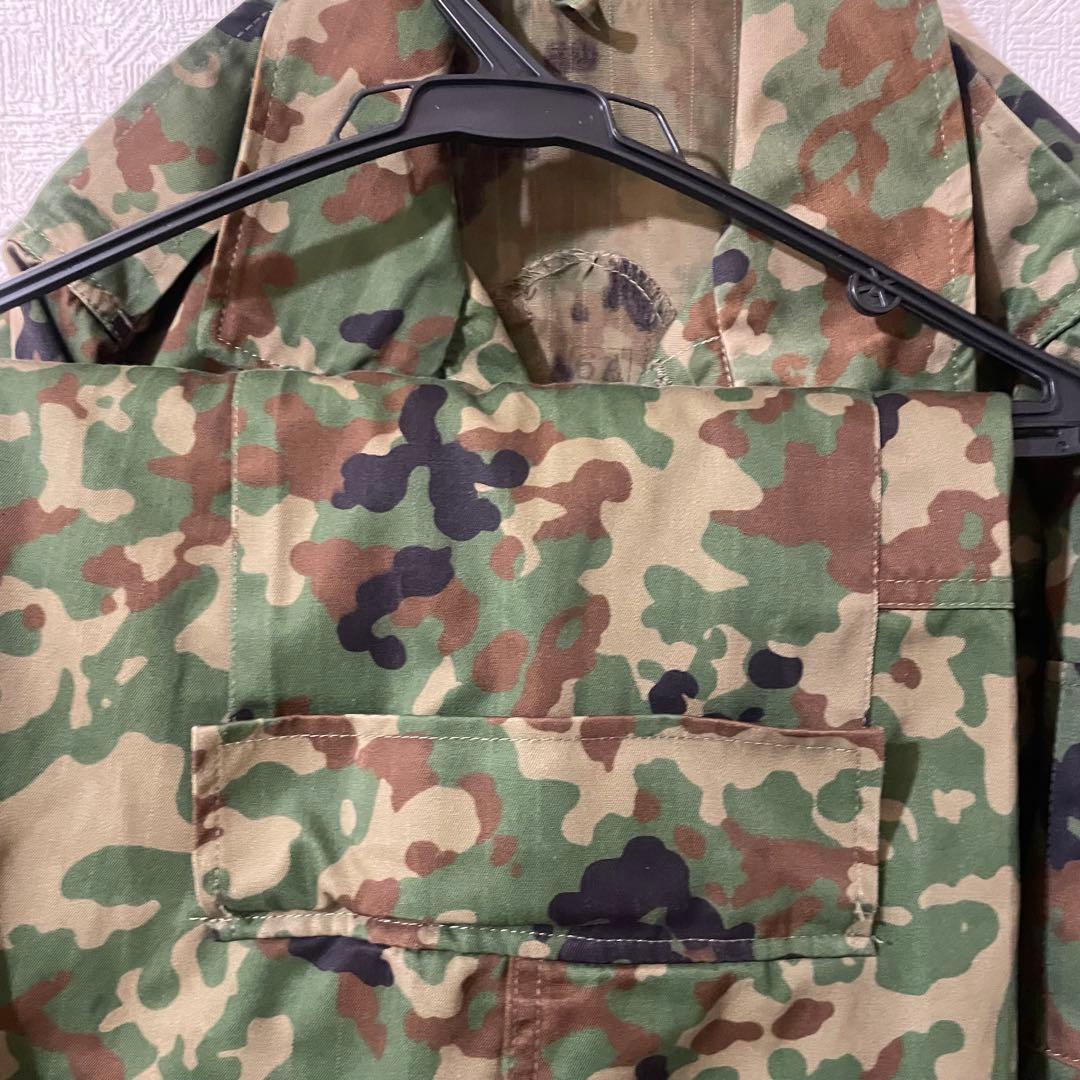 【未使用に近い】６Ａ 陸上自衛隊 　迷彩服　ミリタリー　戦闘服　上下セット