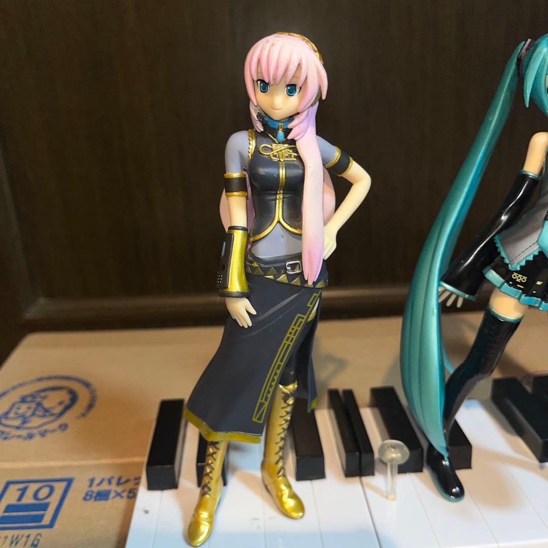 初音ミク　フィギュア3種セット