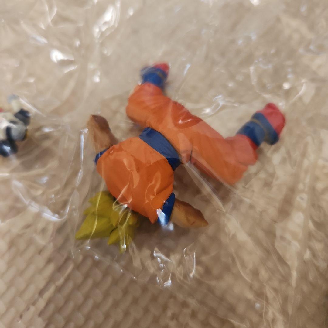 ドラゴンボール　カプセル　孫悟空 19号　ドラカプ　フィギュア