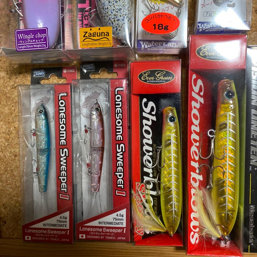 アベンアクローラーRSなど未使用ストックルアーまとめ売りバス釣り引退