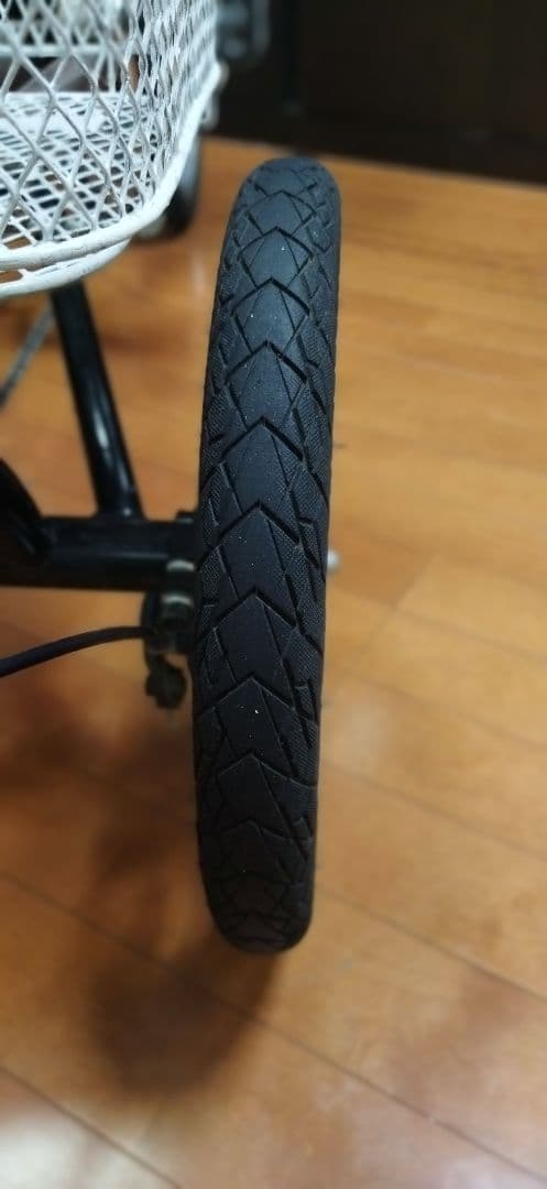専用送料込み【ノーパンクタイヤ】四輪自転車クークル 三輪自転車