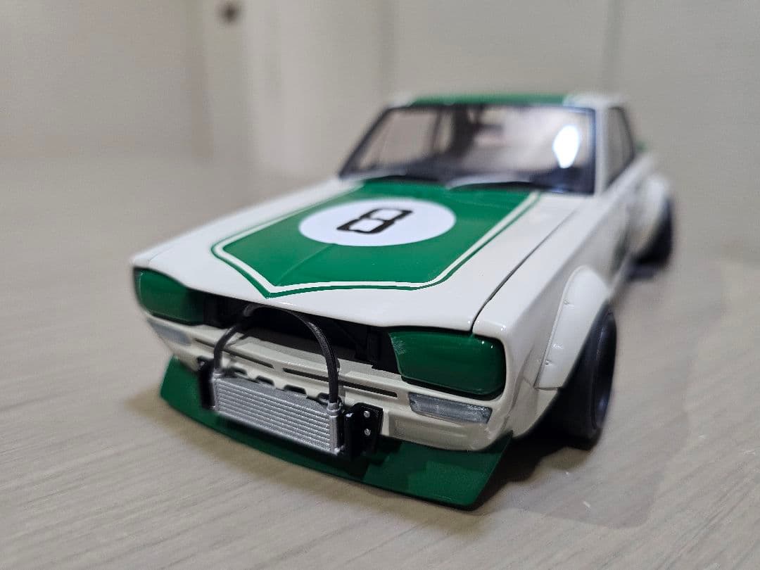 AUTOart NISSAN SKYLINE GT−R RACING NO.8