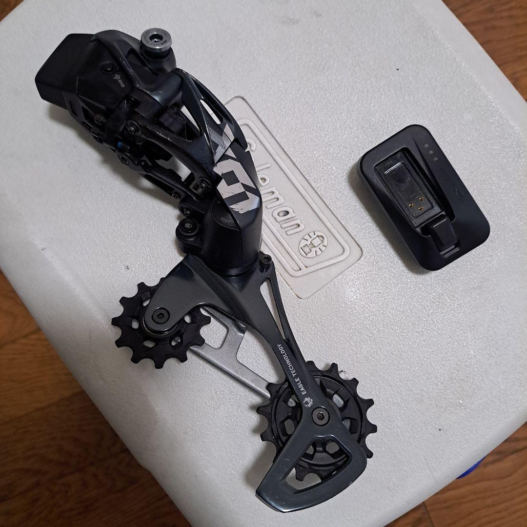 SRAM Eagle axs X01リアディレーラー バッテリー充電器
