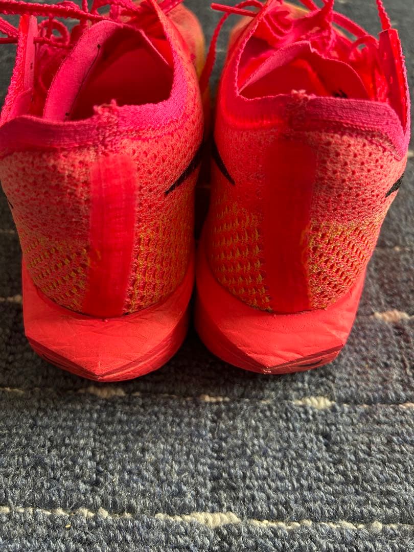 Nike ZoomX ヴェイパーフライネクスト％３　２７cm