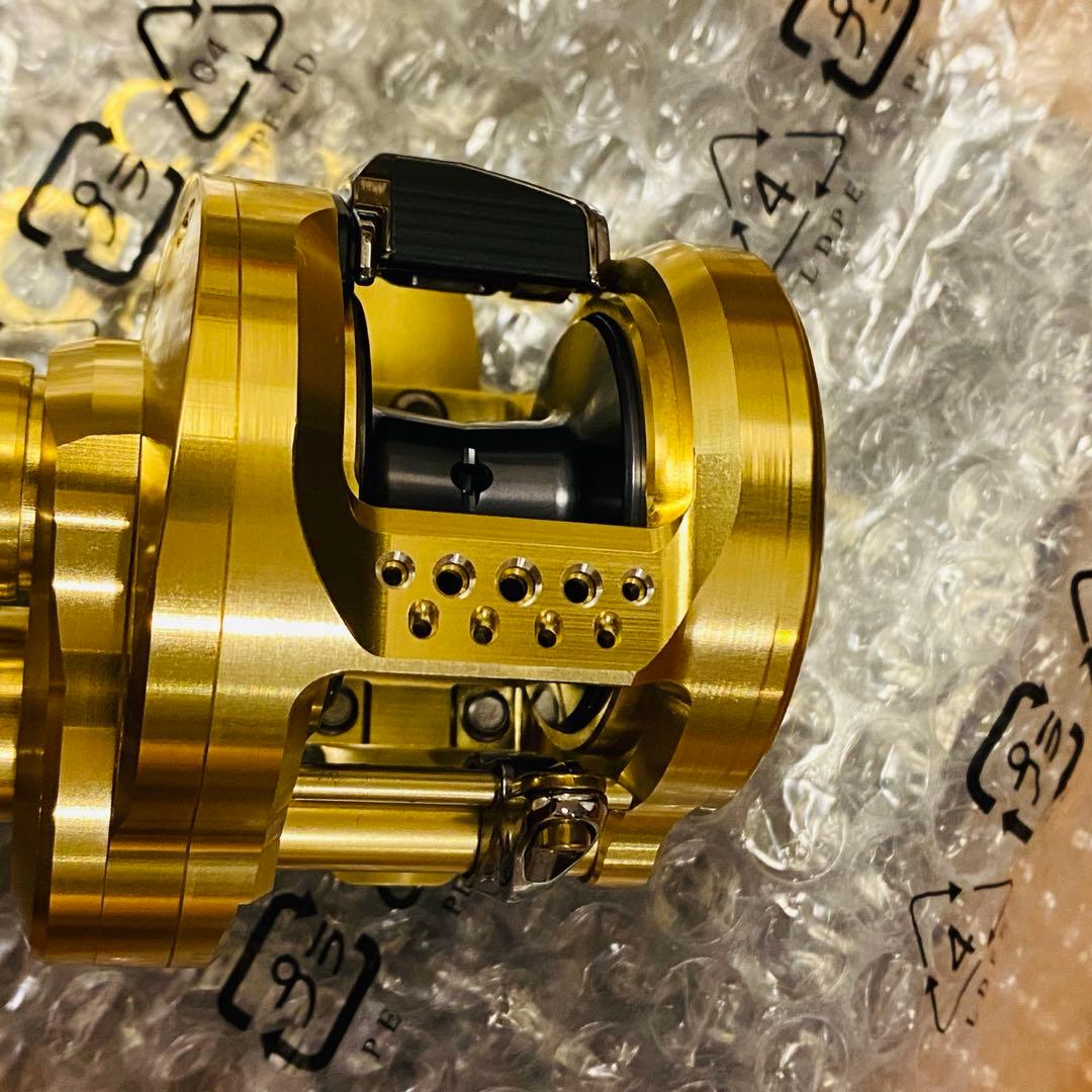 【未使用】21 カルカッタ コンクエスト 200HG (右巻) シマノ