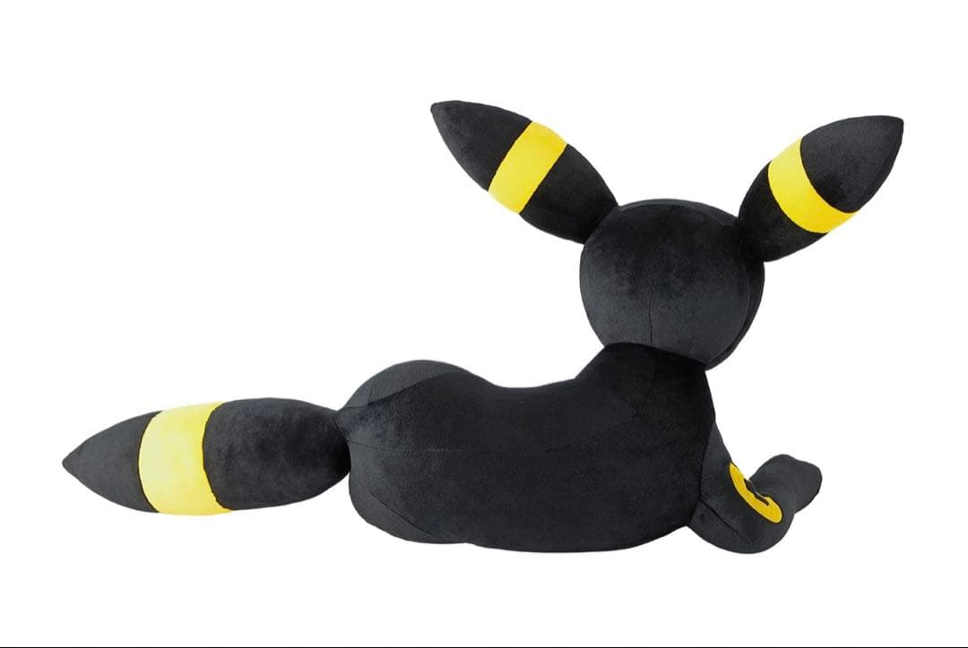 【ポケモンセンター限定ブラッキー等身大寝そべりぬいぐるみ】