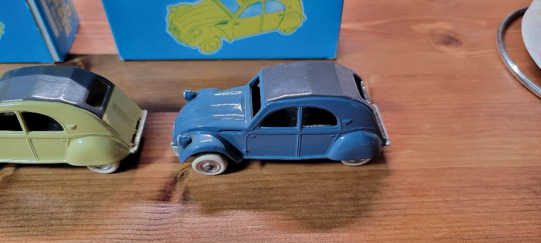 J.R.D. 2CV Berline ミニカー 3台セット フランス製