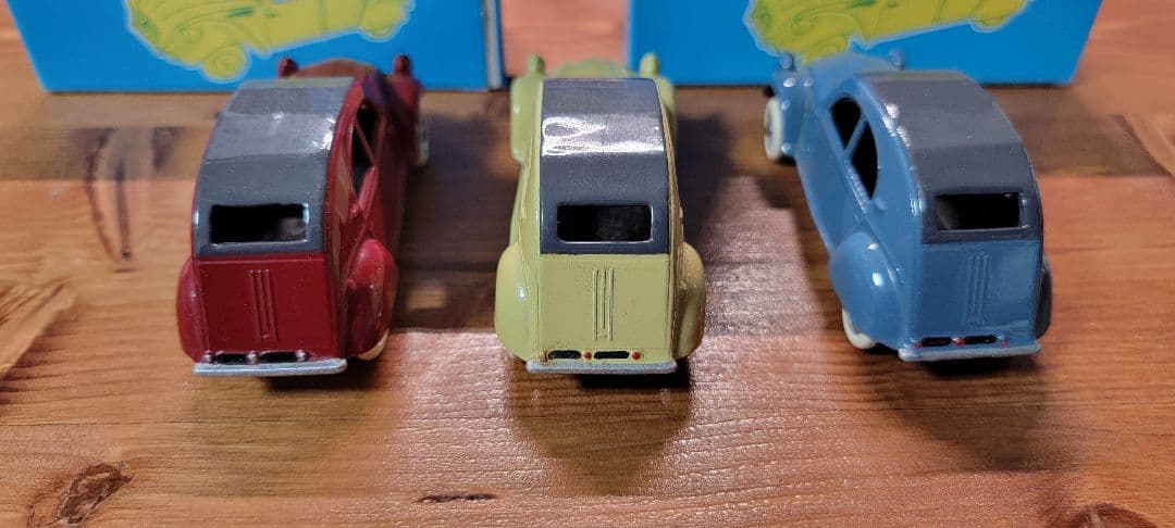 J.R.D. 2CV Berline ミニカー 3台セット フランス製