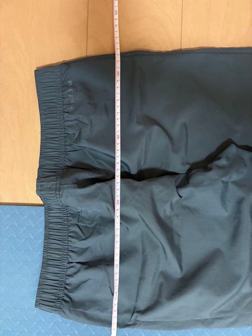 Under Armour ジャージ上下セット グレー　レディースMサイズ
