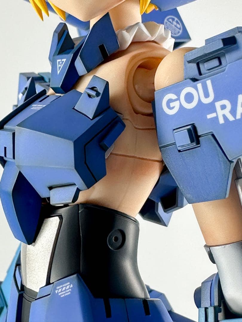 完成品　フレームアームズ・ガール轟雷(グランデ・スケール)