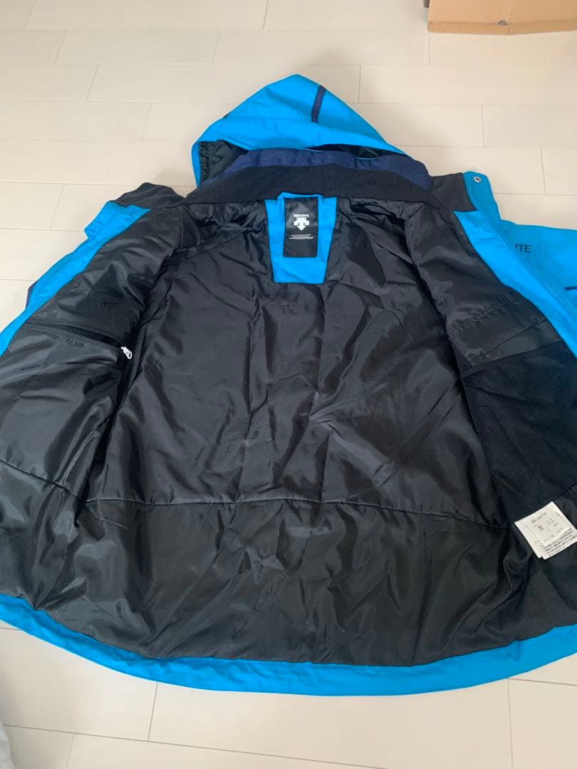 DESCENTE スキーウェア L青色・白色
