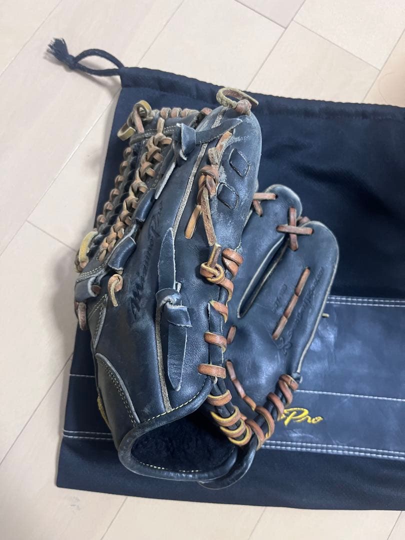 Mizuno Pro 硬式グローブ ブラック 内野手用
