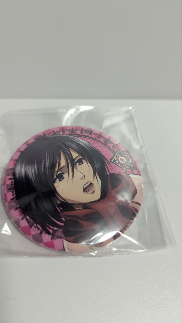 レア　進撃の巨人×富士急ハイランド 缶バッジ エレン　ミカサ　リヴァイ