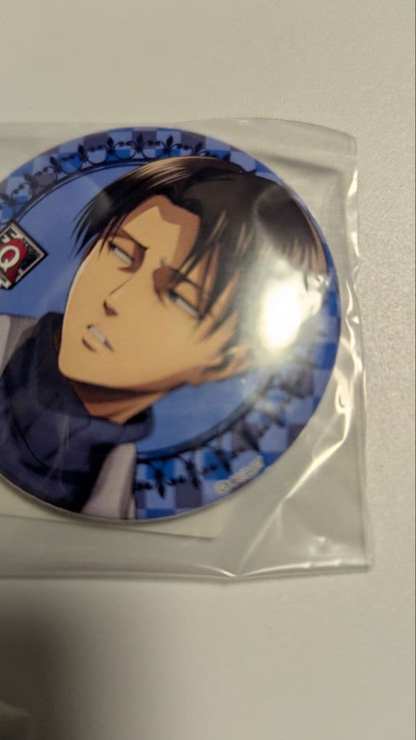 レア　進撃の巨人×富士急ハイランド 缶バッジ エレン　ミカサ　リヴァイ