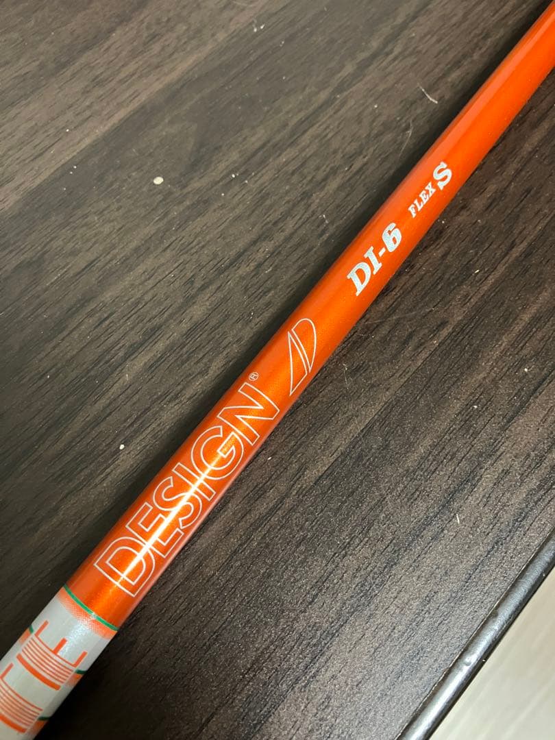 TOUR AD DI-6 SフタイトリストFWスリーブ装着