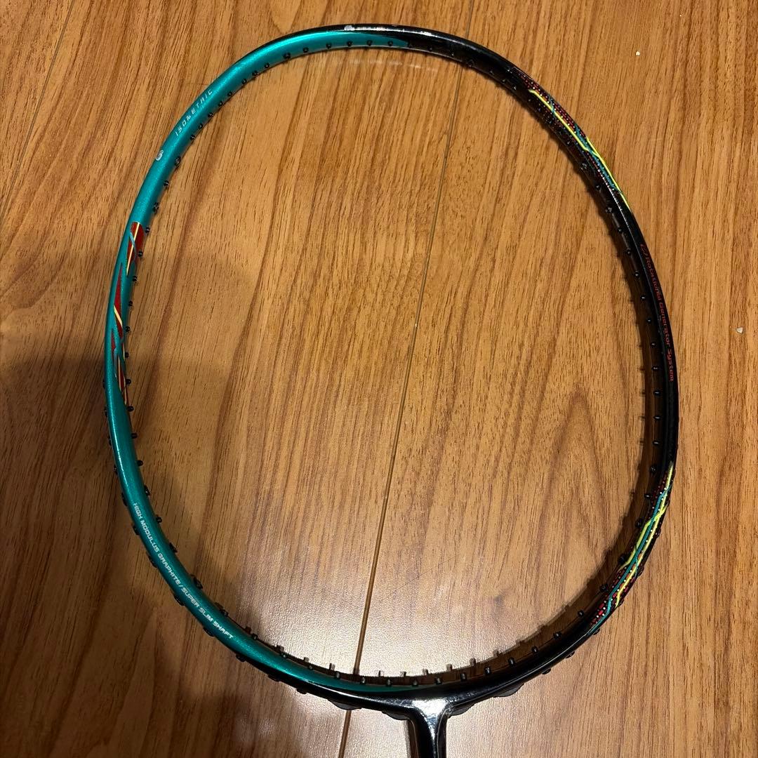 バドミントンラケット　アストロクス88S ジャンク品