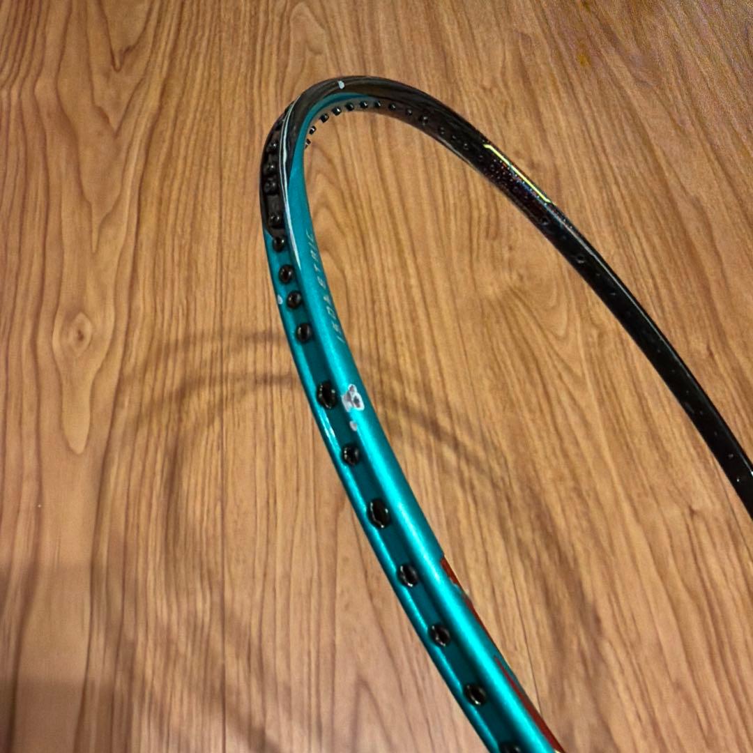 バドミントンラケット　アストロクス88S ジャンク品