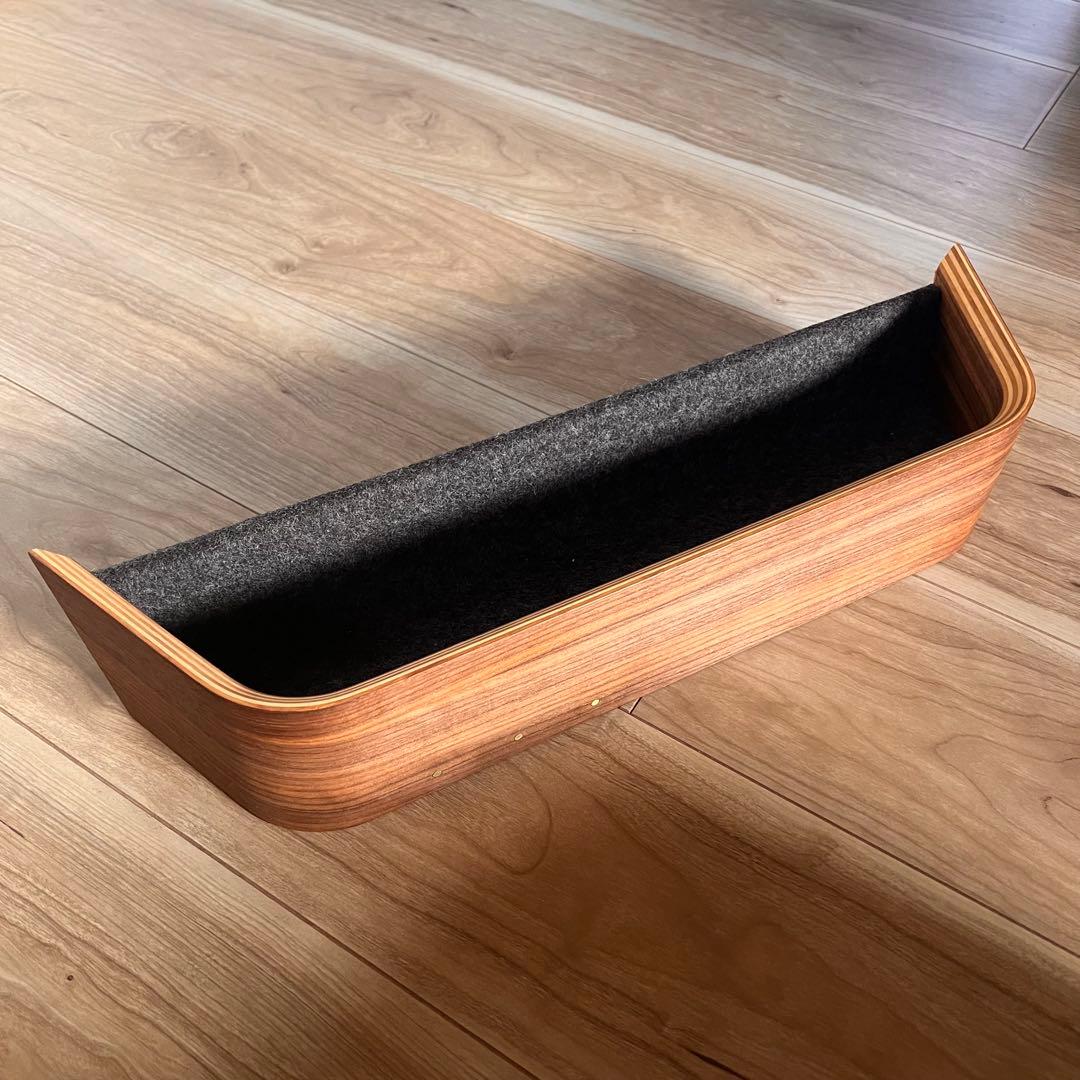 GROVEMADE (Wood Catch-All) 壁掛け収納（鍵フック付き）