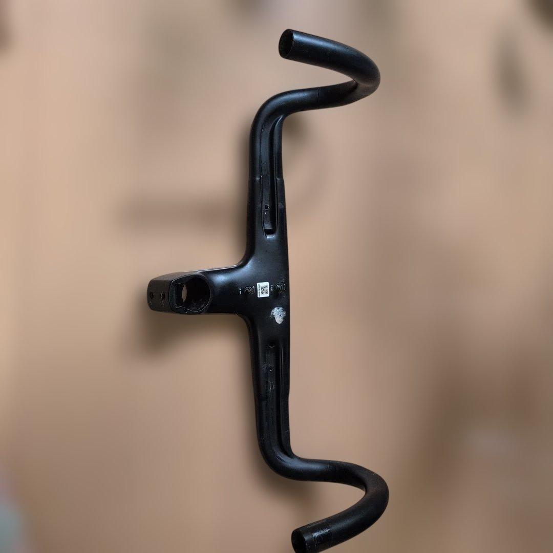 は*み様 CANYON AERO COCKPIT CF CP10 410mm
