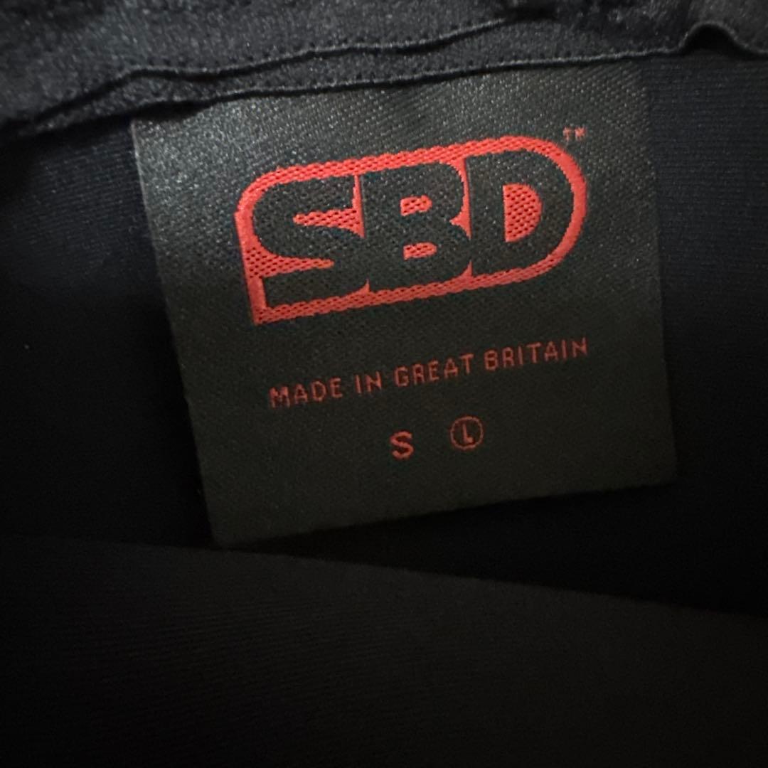 【わいるど】【新品未使用（試着のみ）】SBD ニースリーブ