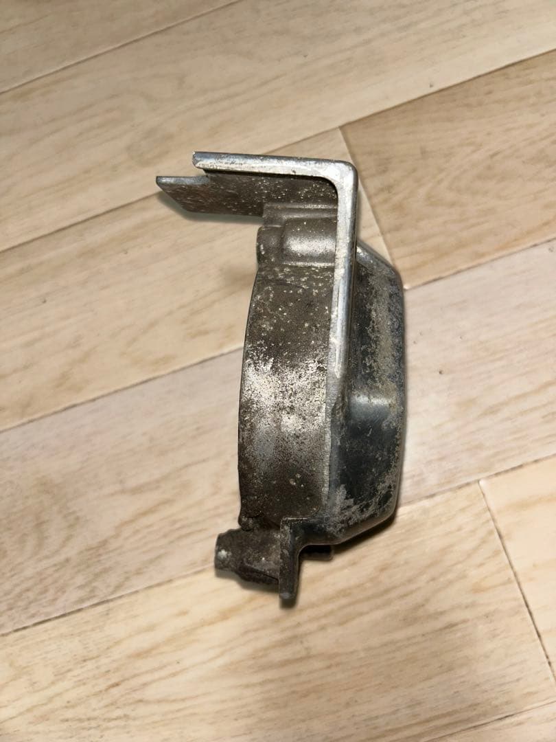 バリオス1型のチェーンカバー