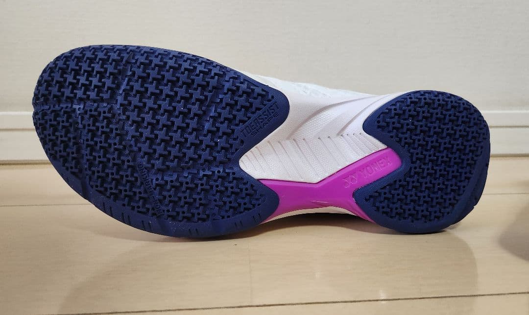 YONEX バドミントンシューズ　パワークッションカスケードアクセルミッド