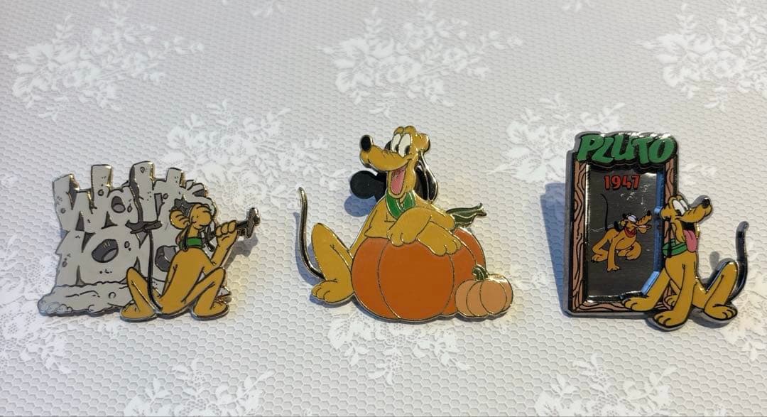 【激レア・超希少あり】ディズニー プルート ピンバッジ ３点セット 匿名配送