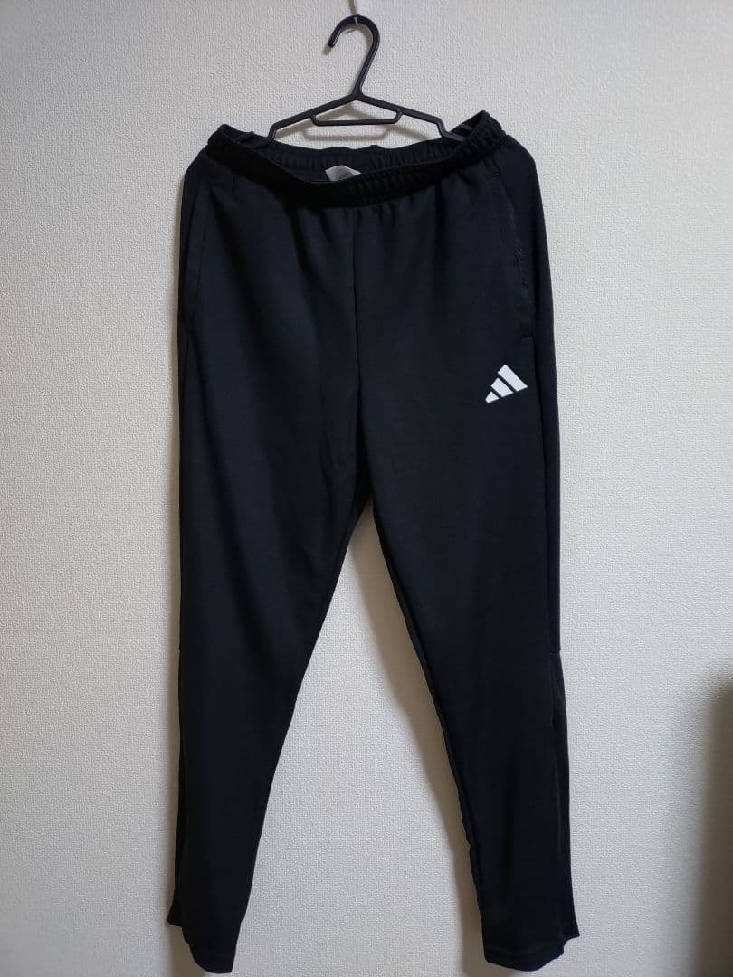 adidas ブラック ジャケット パンツ セット