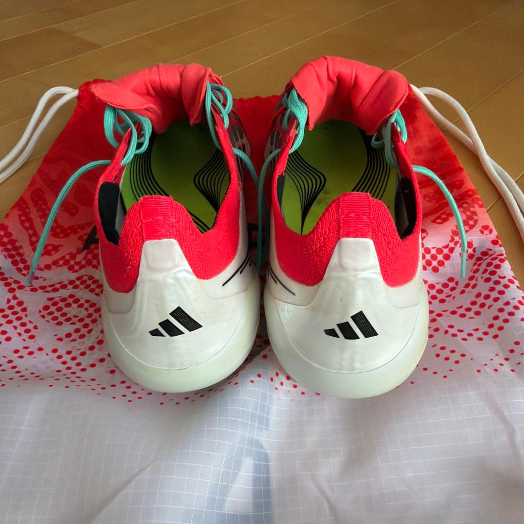 adidas EST 1994 サッカーシューズ レッド