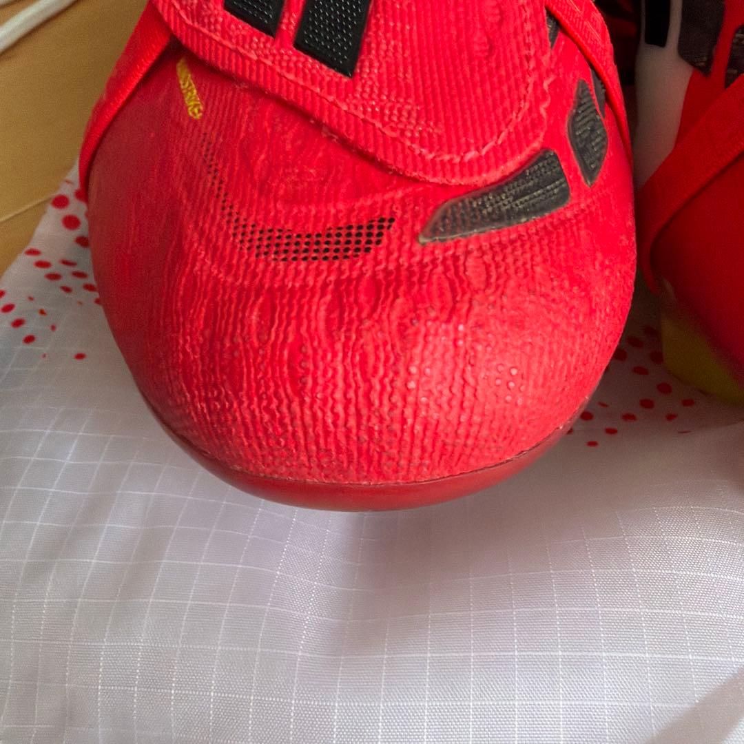 adidas EST 1994 サッカーシューズ レッド