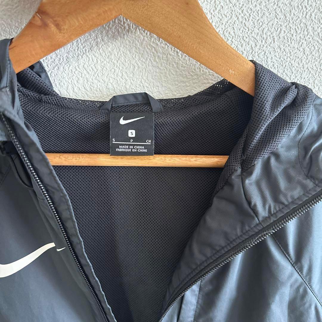 【極美品】NIKE FCナイキFCウィンドブレーカー　LTE パーカー　S