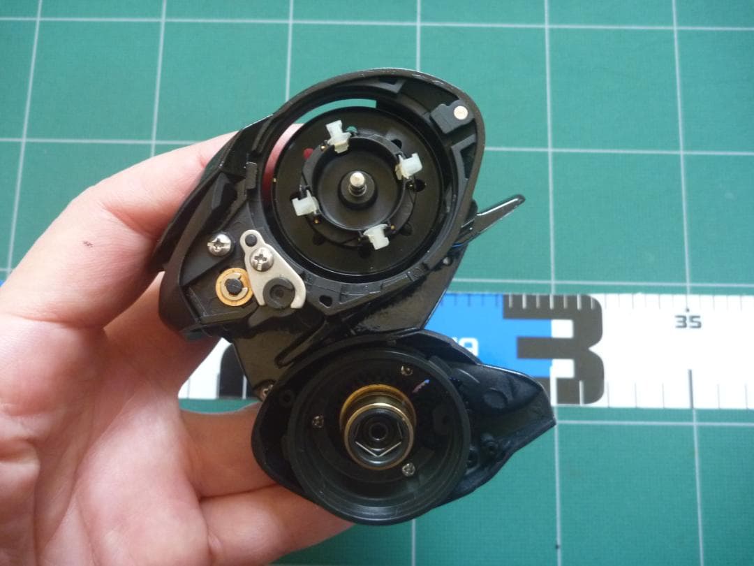 シマノ　カシータスMGL100HG　右ハンドル