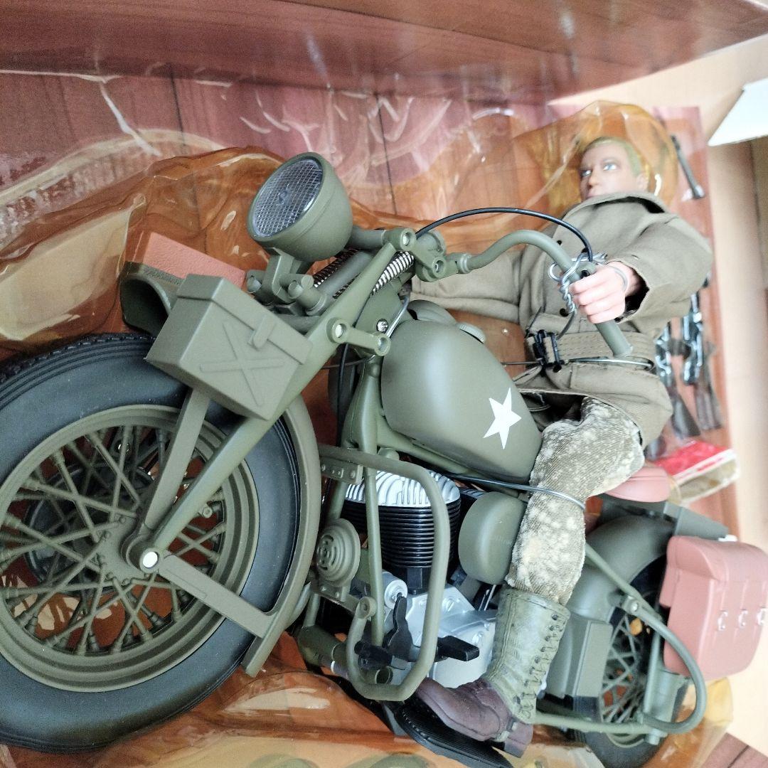 ミリタリー THE ULTIMATE SOLDIER