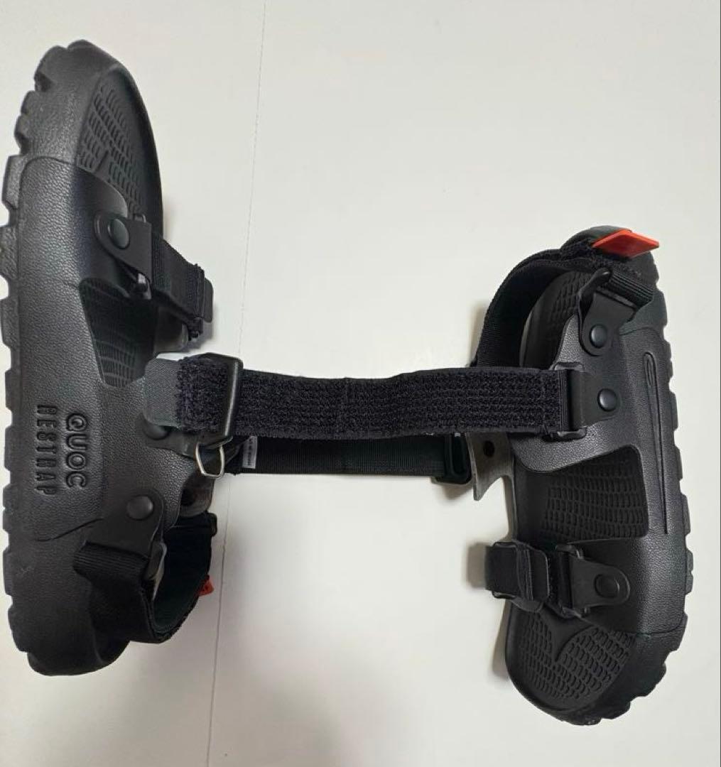 値下げQUOC×Restrap Sandal ブラックEU40