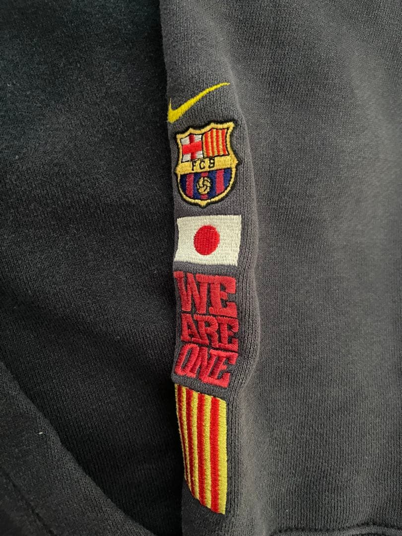 右*す様 Nike FC Barcelona フード付きジャージ ネイビー