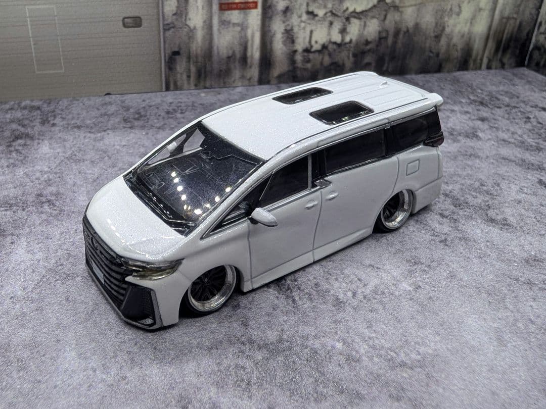 モデルワン トヨタ 新型 ヴェルファイア 40系 白メタ カスタム